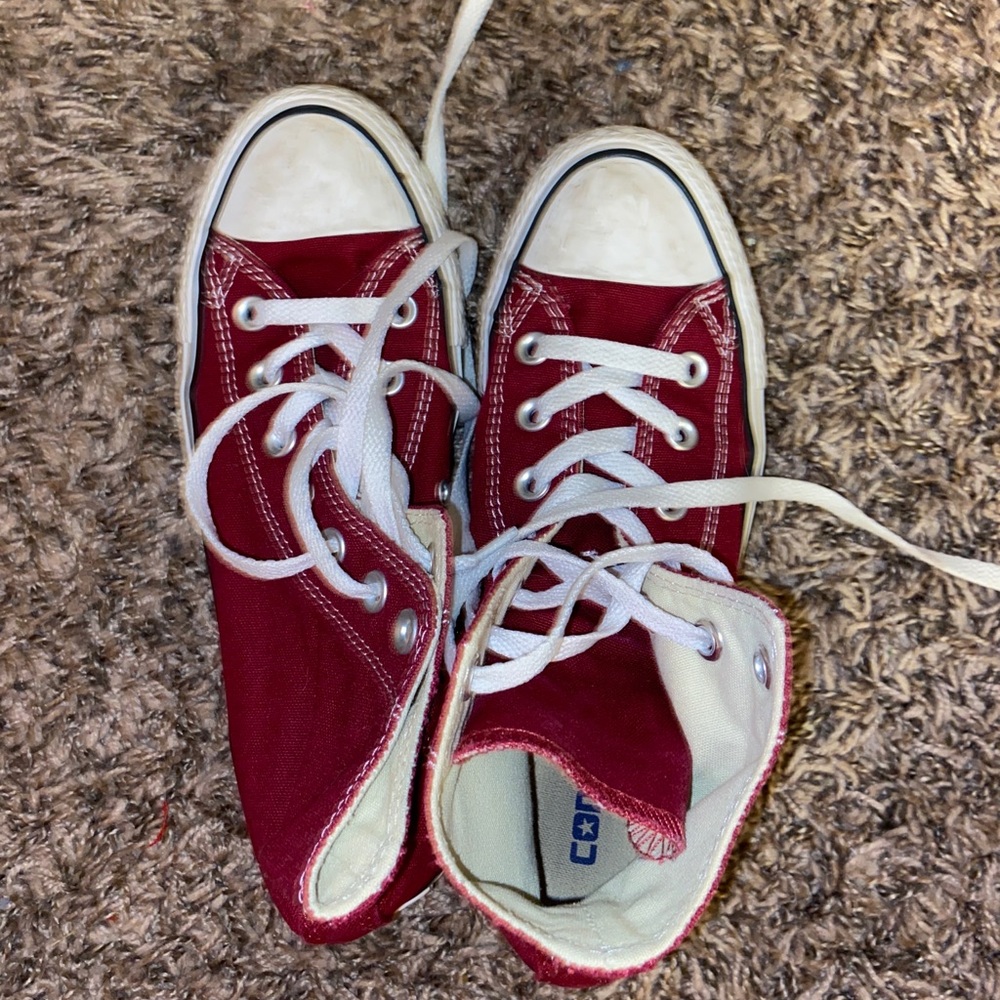 maroon high top converse